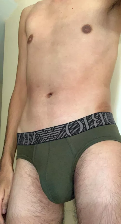 Emporio Armani military green