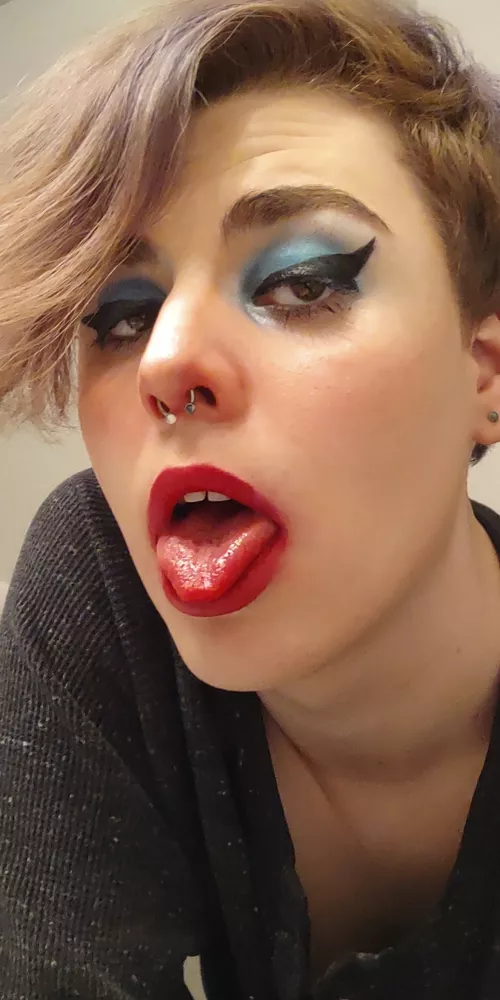 Endless bliss, taste of a kiss π Endless bliss, taste of a kiss π