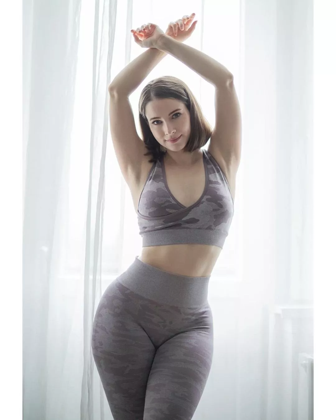 Enji night deliciously thicc Enji night deliciously thicc