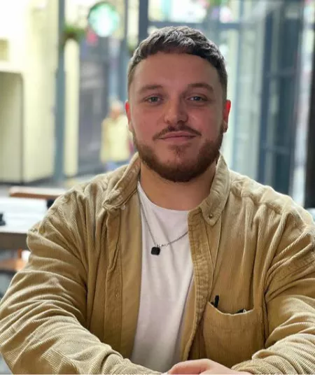 Enjoying my short hair cut ๐ค๐ผ โ๏ธ Enjoying my short hair cut ๐ค๐ผ โ๏ธ