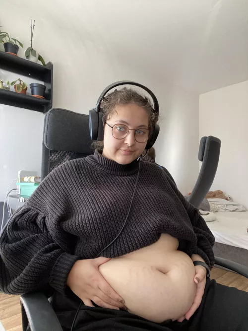 Enjoying some gamer girl time with WoW ✨