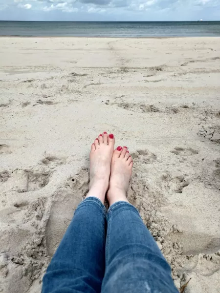 Enjoying the beach 😍