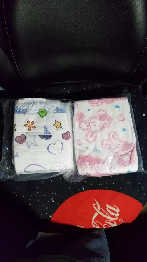 err... I'm shaking with anticipation... I dunno when I'll be able to wear these since I don't have the privacy