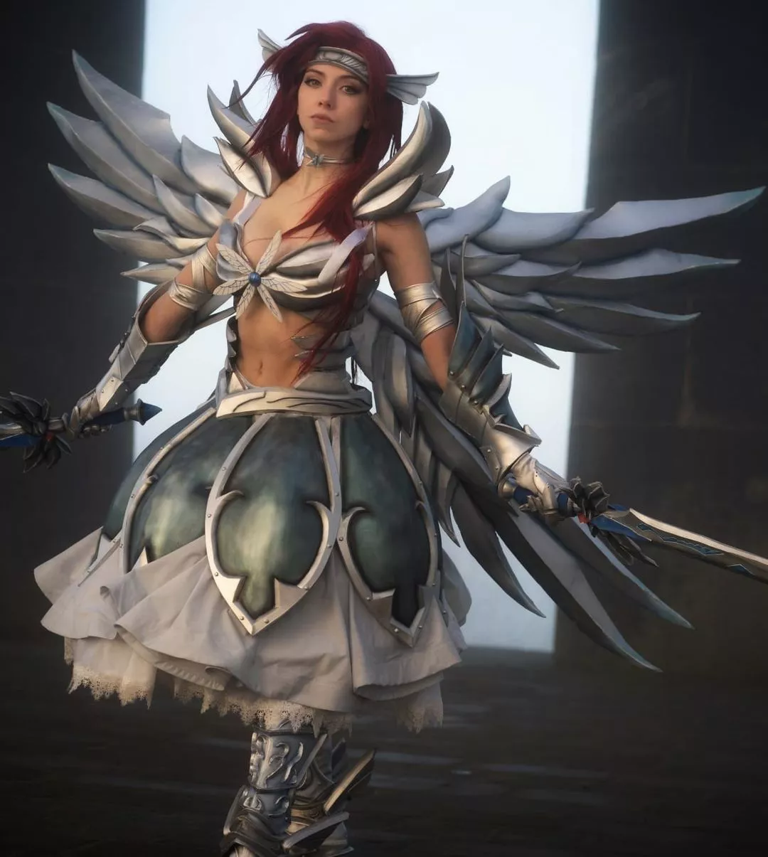 Erza Scarlet by littlejem