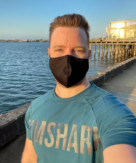 Escaped work to enjoy the last dregs of sunshine of the day Escaped work to enjoy the last dregs of sunshine of the day