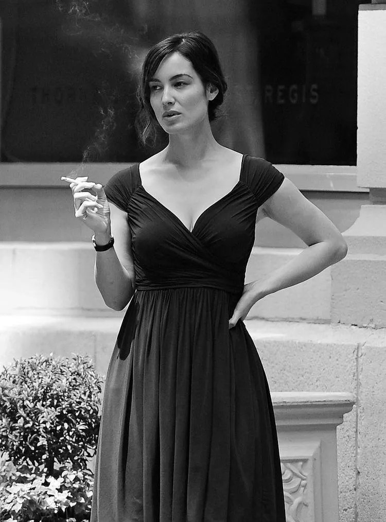 European Beauty, American Cigarettes