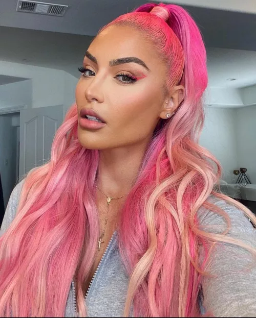 Eva marie