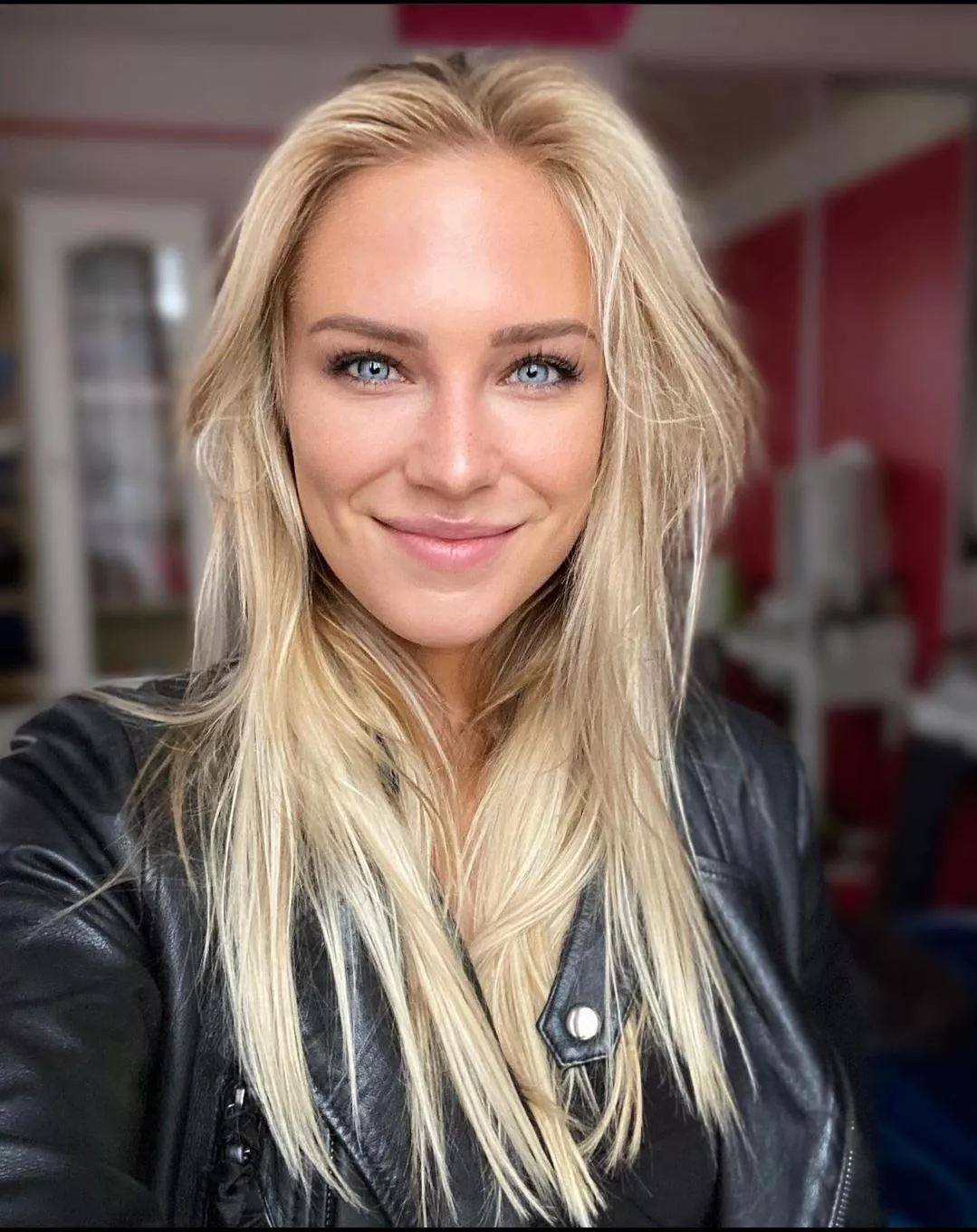 Eva Mikulski