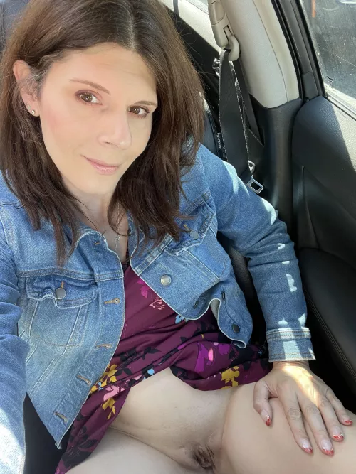 Even going into the cooler seasonsβ¦I still make sure the panties remain off (39F)