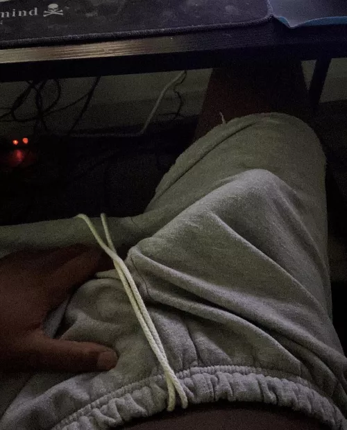 Everybody who comments on this gets a video from me š