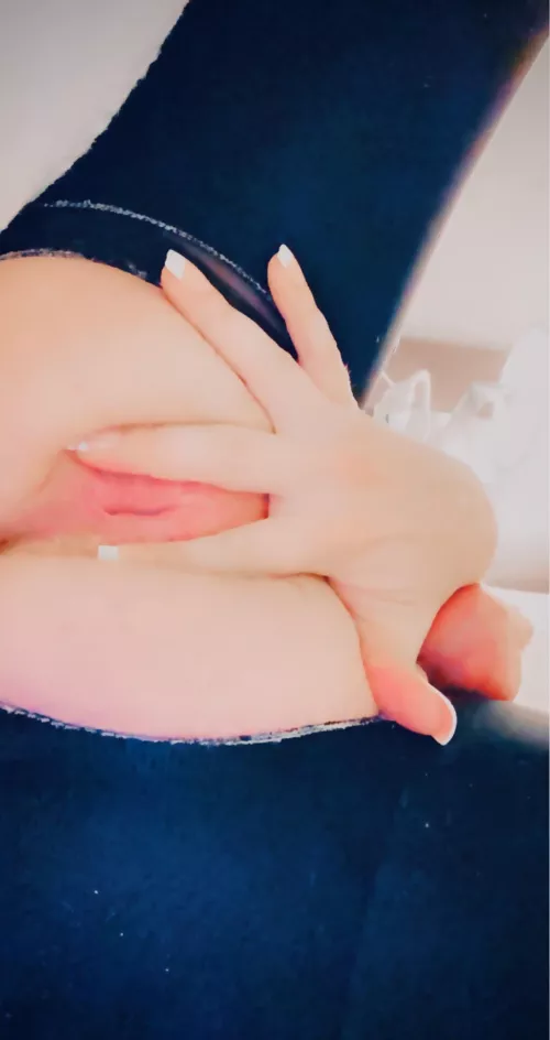 Everyone is invited inside ☺️