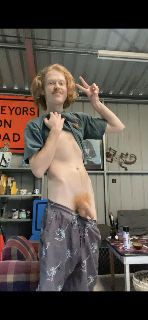 Everything red, even my eyes 😅