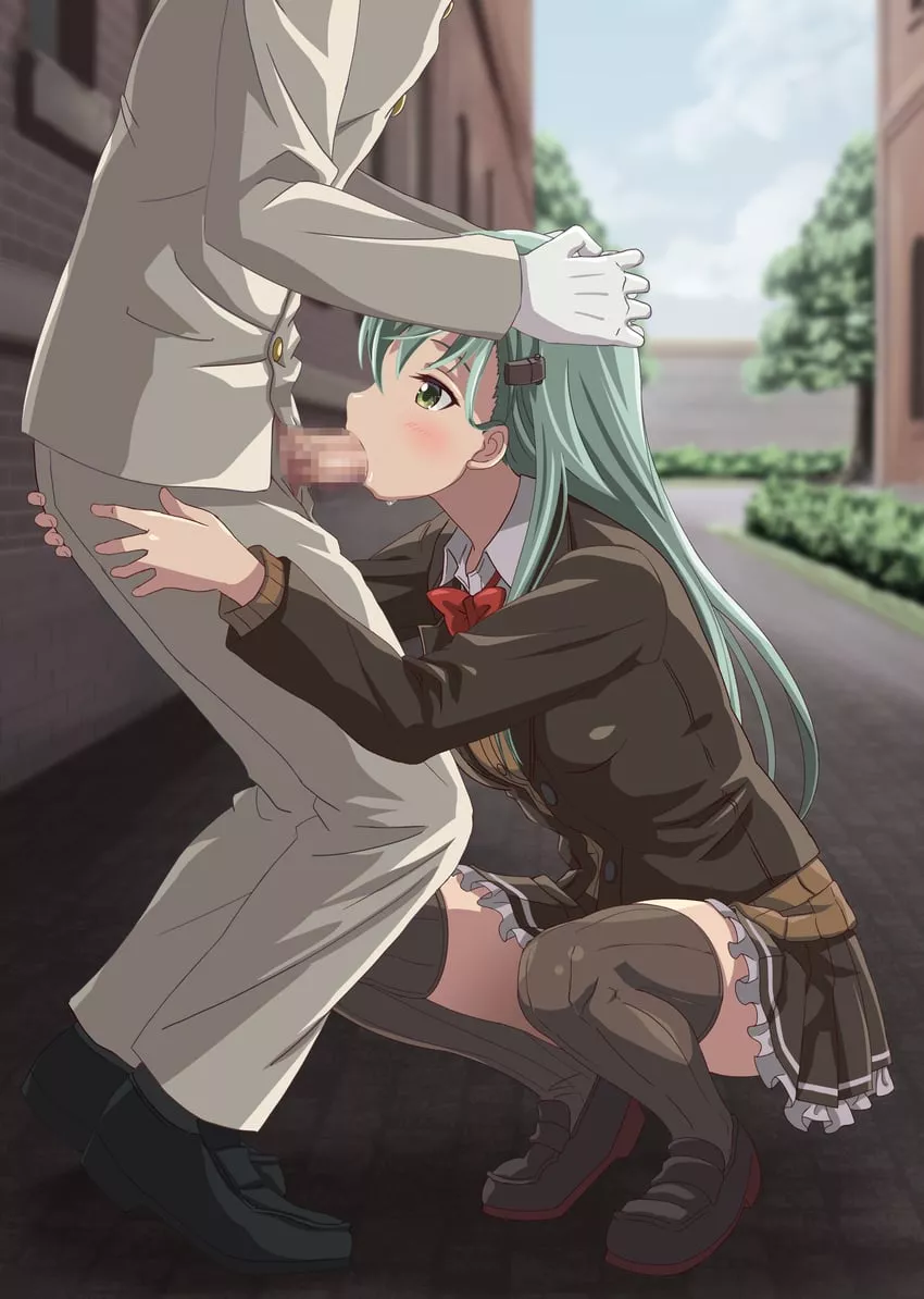 Exhibitionist Suzuya gives Admiral blowjobs around the base