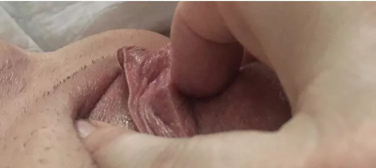 F 22 masturbation addict kik chat only @peacockpussy