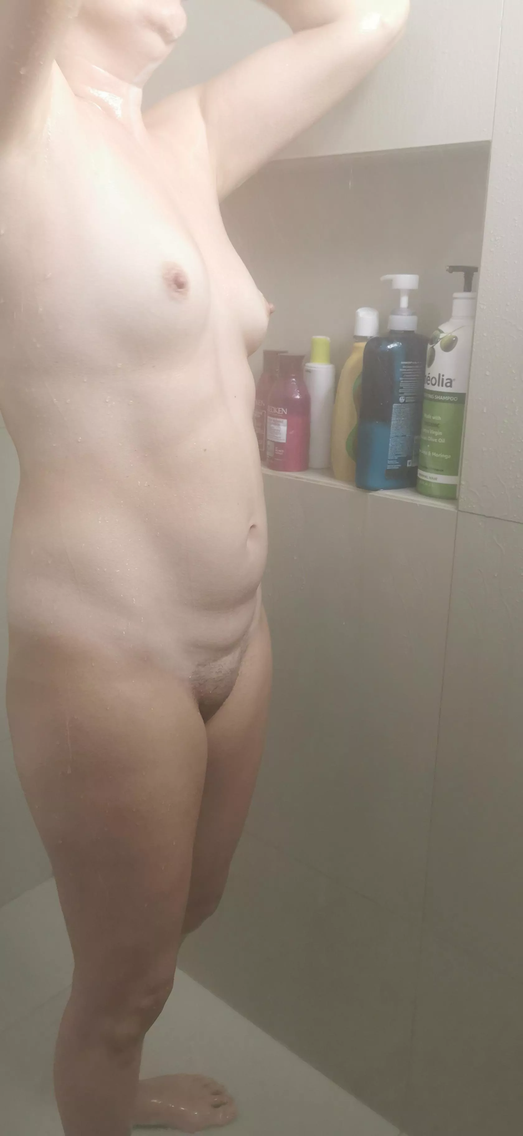 [F] 36, 120, 5'7