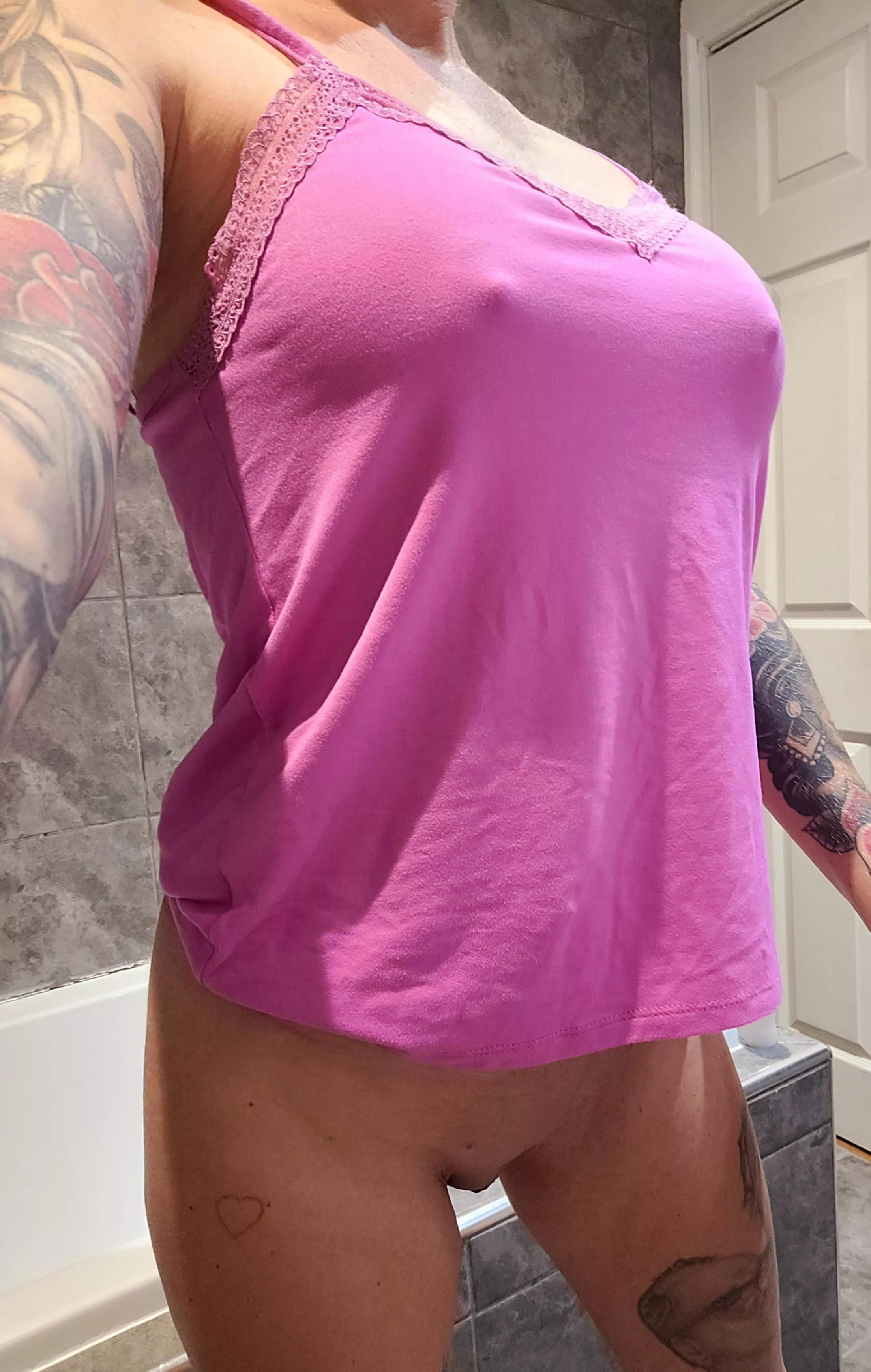 (f) (41) pyjama bottoms on or off 😈