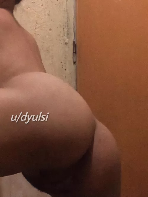 [f] another ass treat for y’all! imma take a rest now bc i just got vaxxed (i feel so sick tbh)