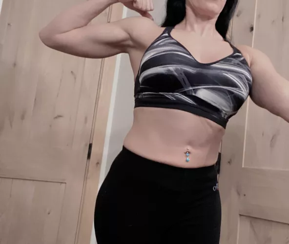(F) arm day….
