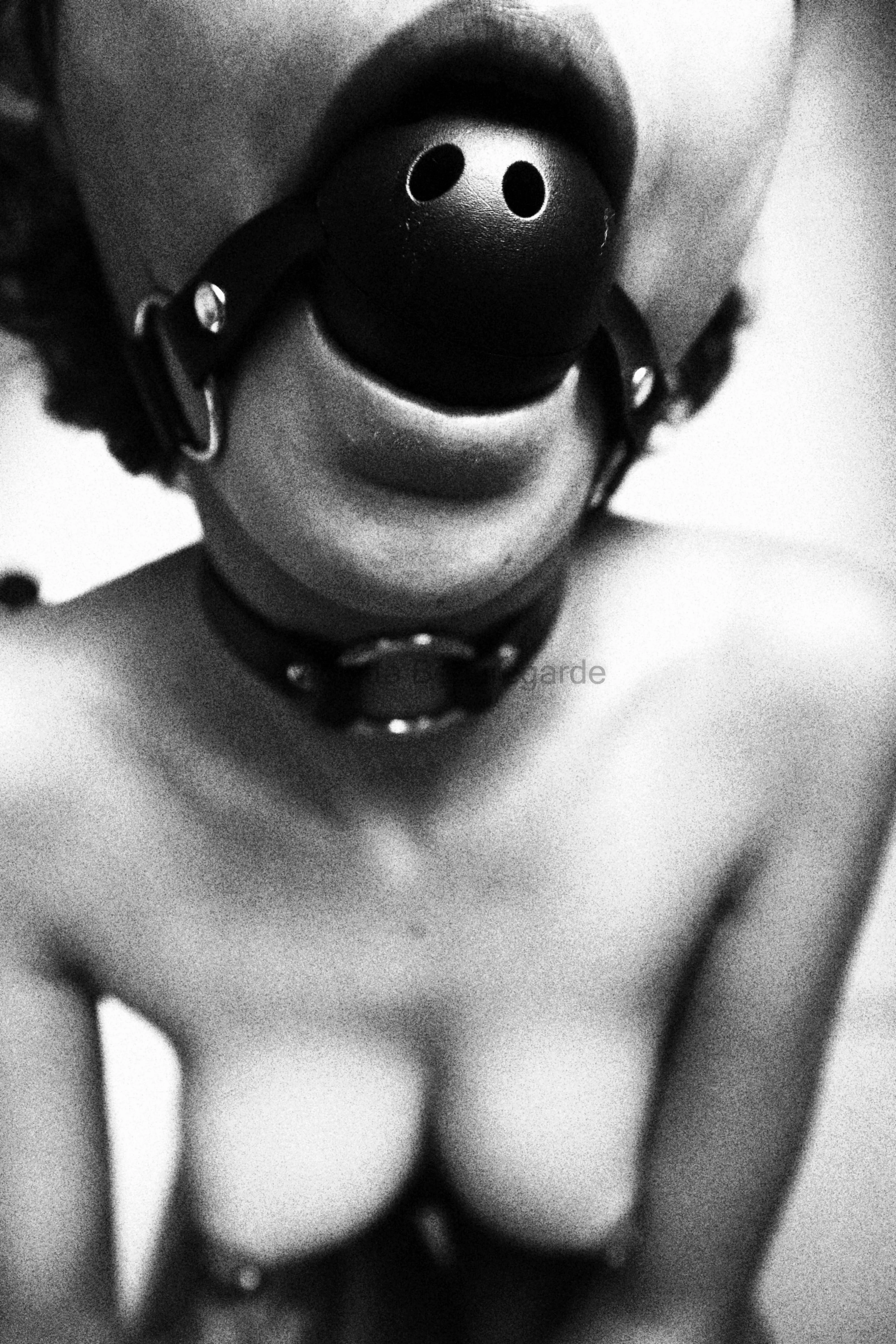 [f] b&w is totally perfect for bdsm pictures