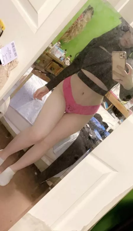 (F) does pink look good on me? Or do you wanna take them off ๐