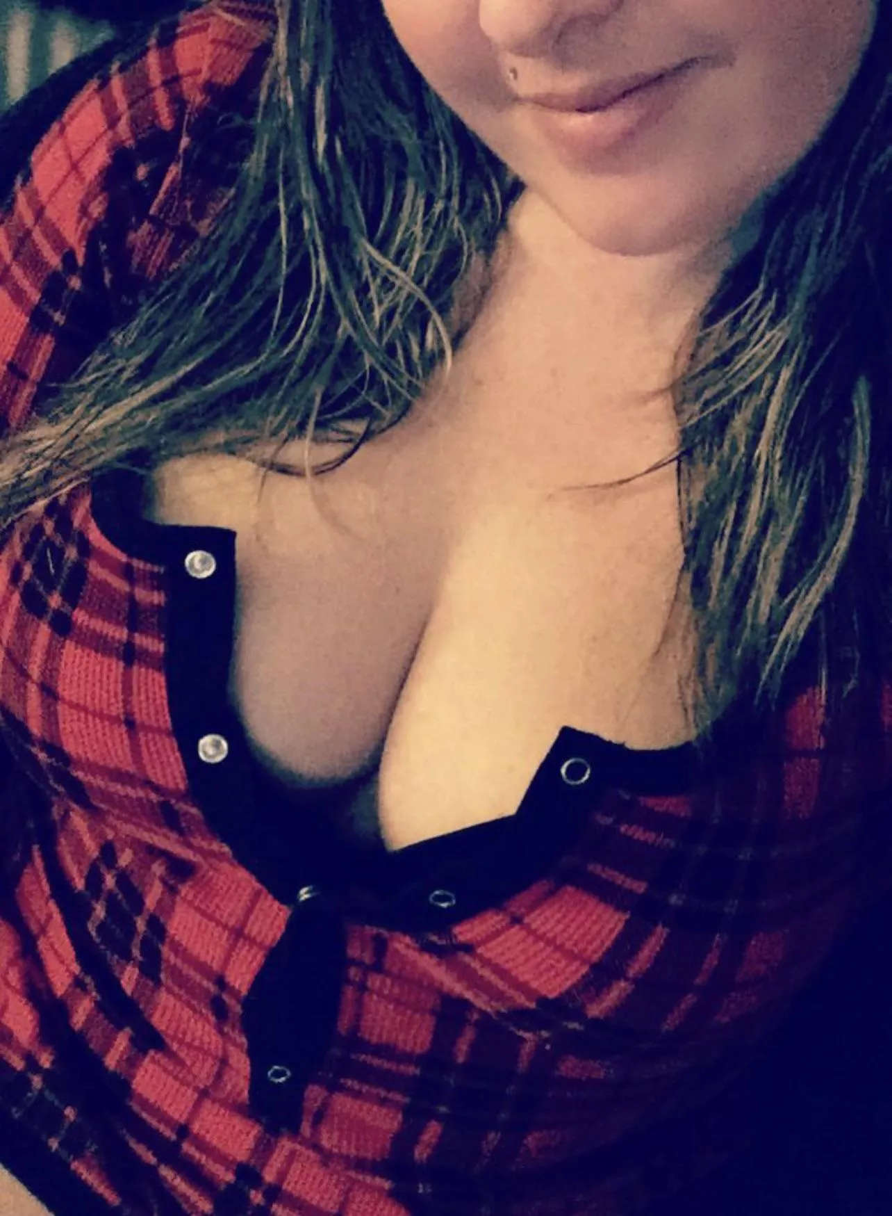 (F) Happy Holidays😈