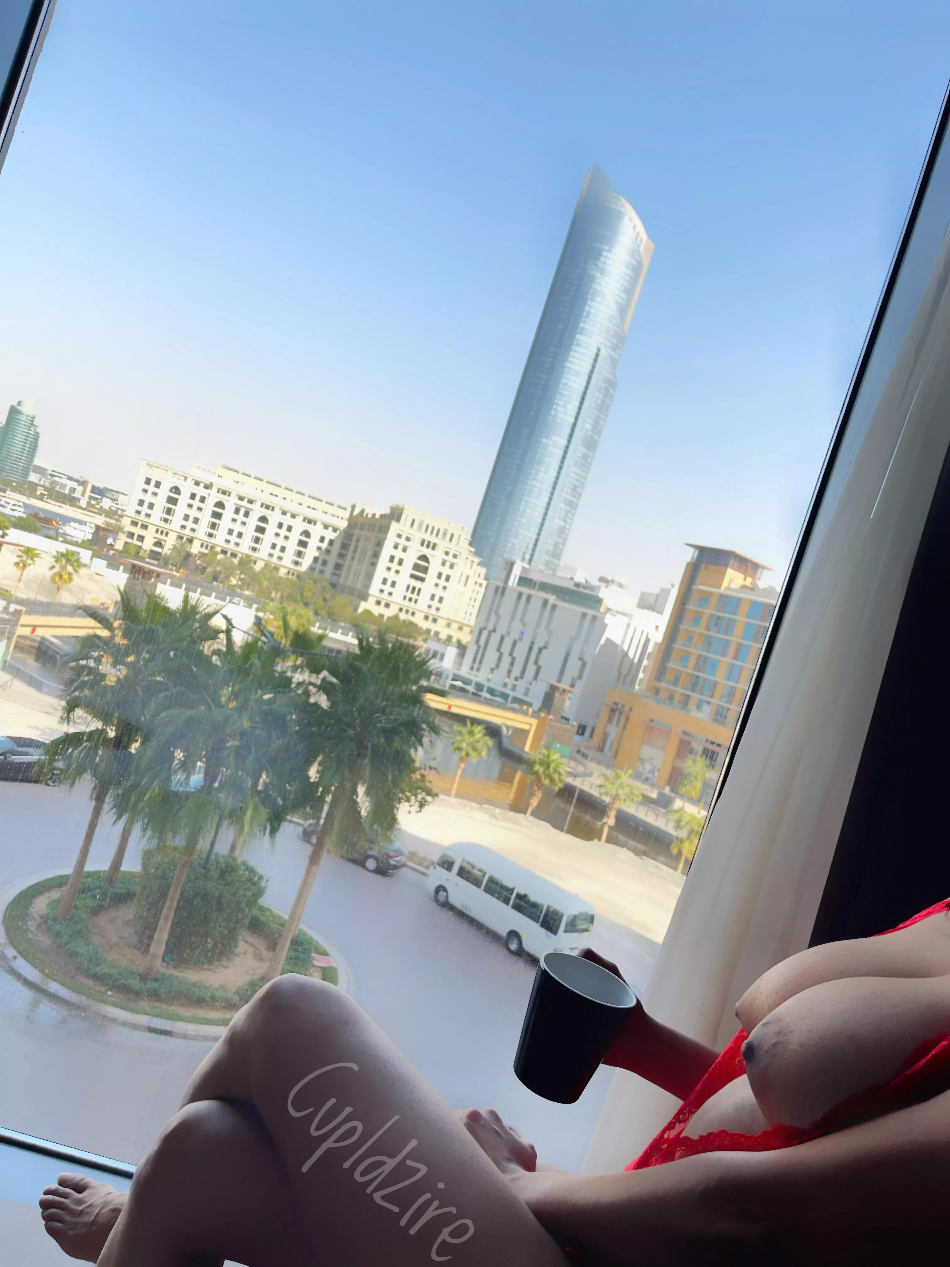 (F) Hope you like the view 😉