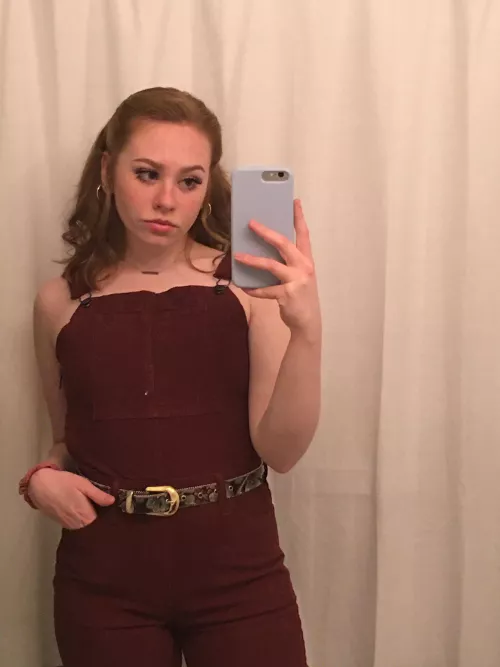 [F] I never wear underwear under my overalls ;)