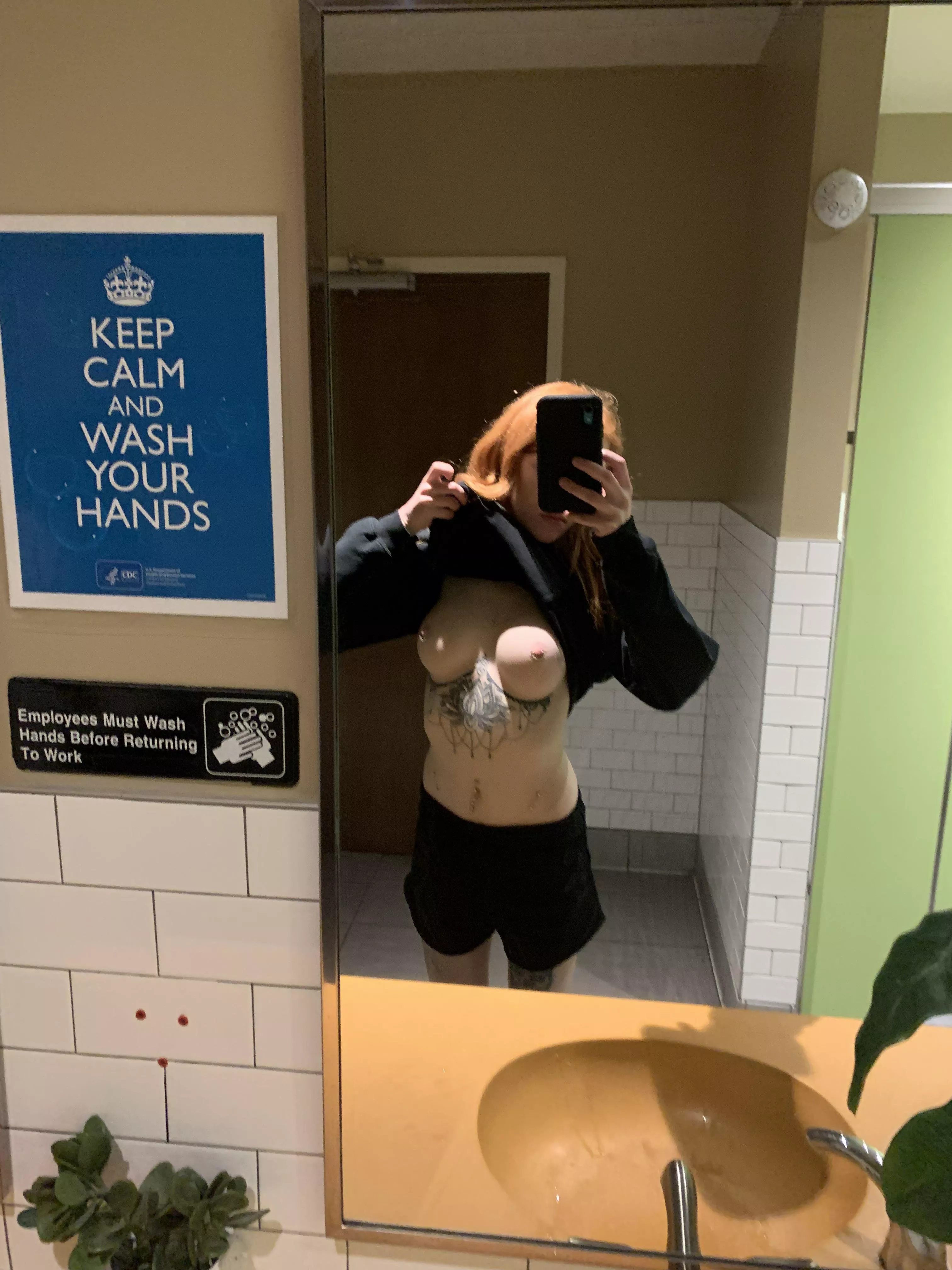 [F] keep calm and wash your hands