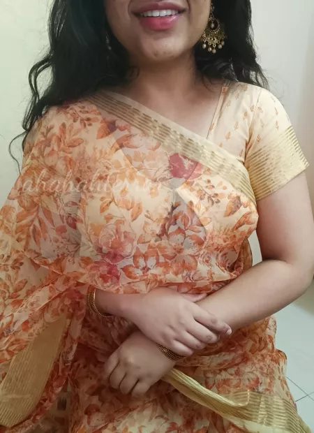 [F] Not a nude but I hope this will make your Monday better ❤️