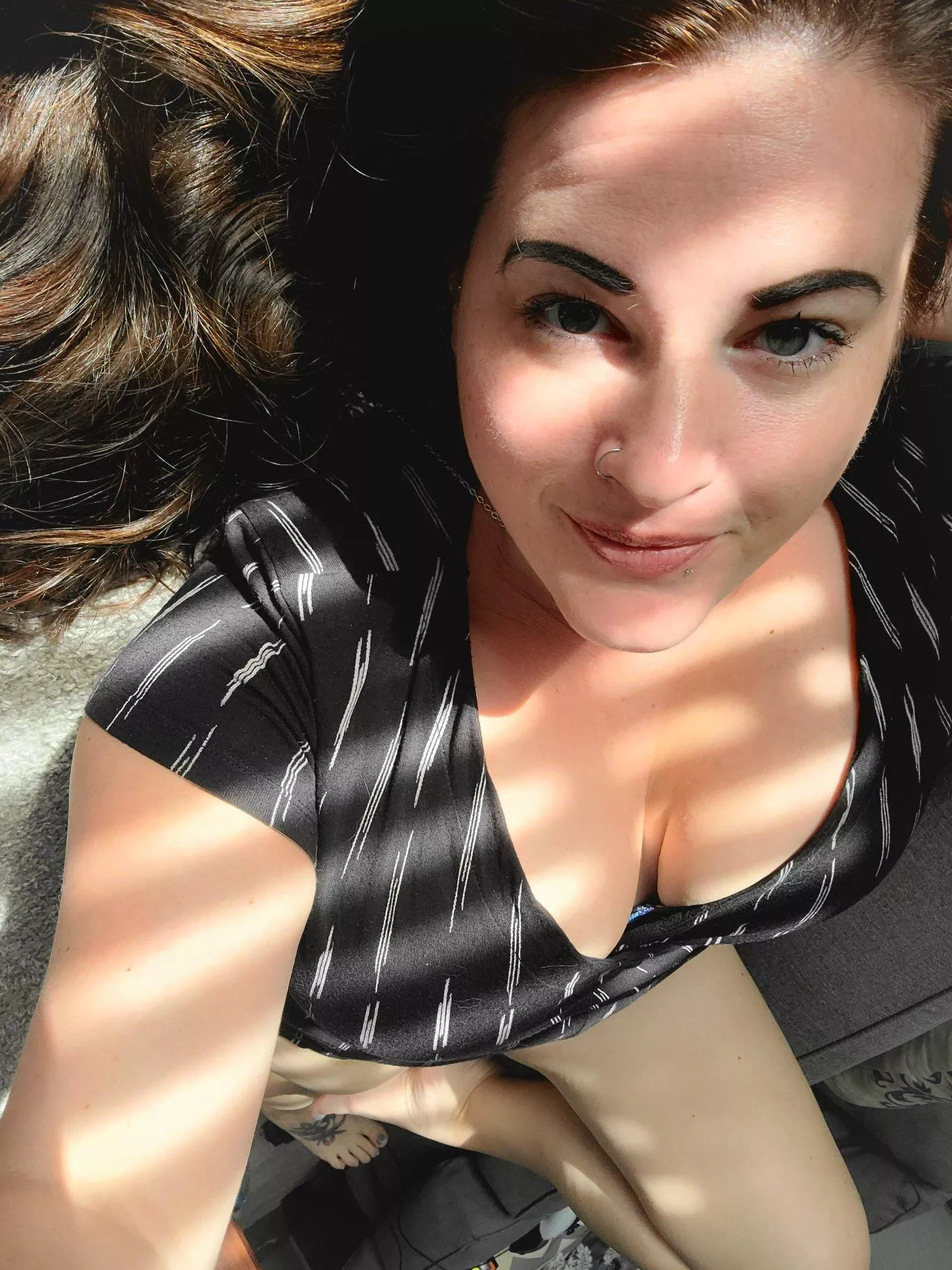 (f) pretending I'm a cat and soaking up the rays (f) pretending I'm a cat and soaking up the rays