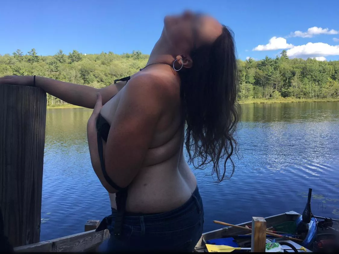 (F) Throwback to warmer days on this messy, snowy day