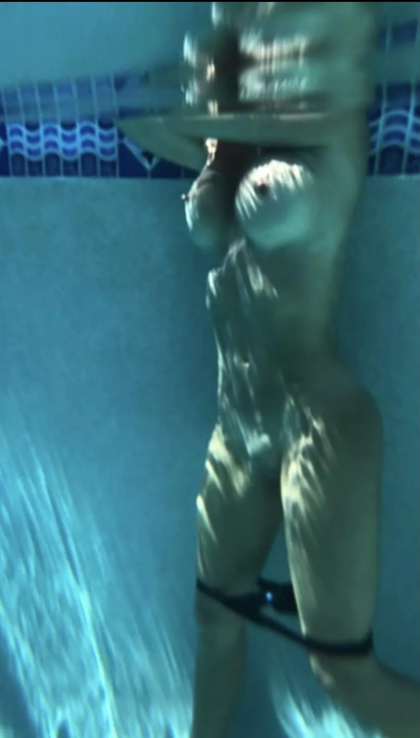 [f] want to cum skinny dip with me?