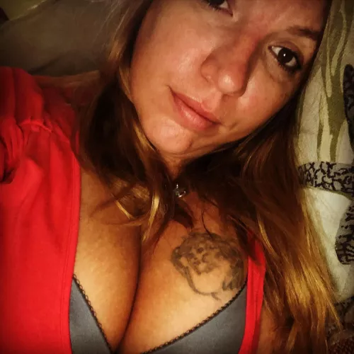 (F) who’s up and horny?