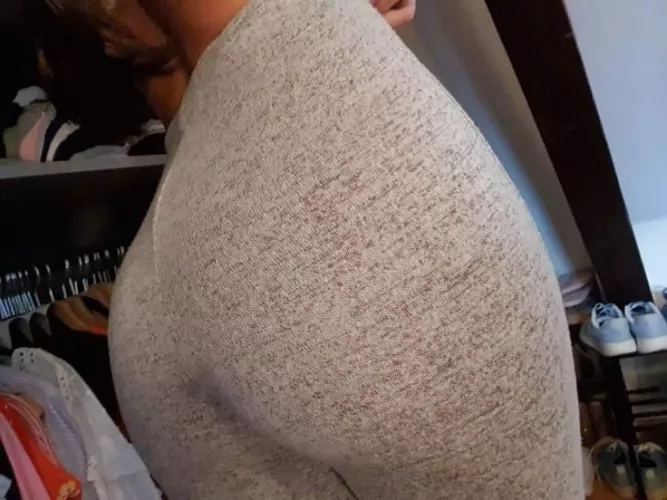 [F] You agree grey is a nice color? 🍑