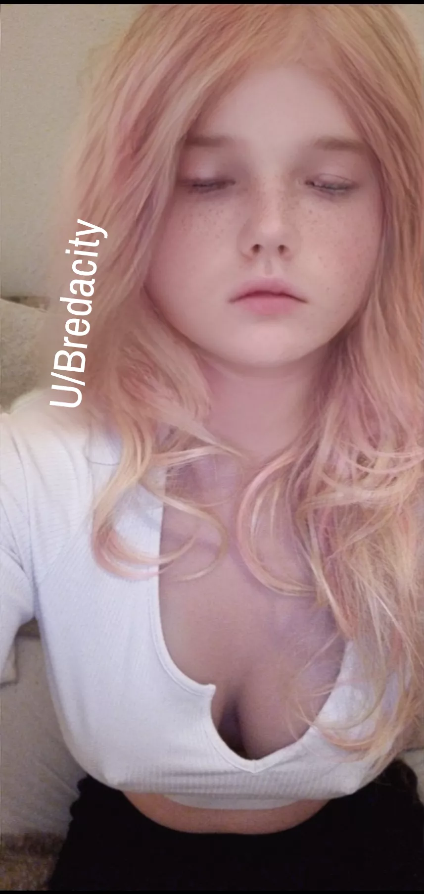 (F18) Close your eyes with me 😌 (F18) Close your eyes with me 😌