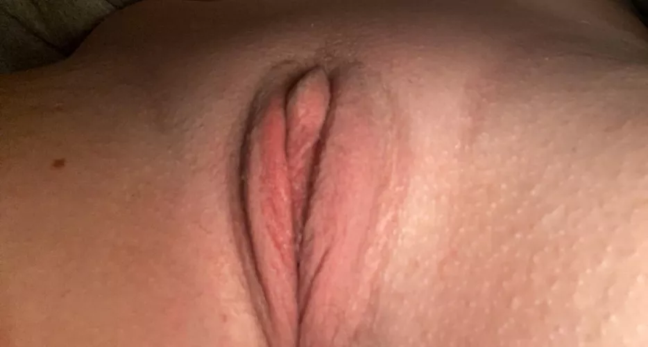 (f)18 mi- does my young, bald slit look appetizing? π₯Ί (f)18 mi- does my young, bald slit look appetizing? π₯Ί