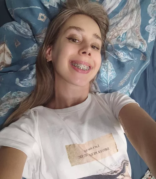 F22 I rarely do makeup.Should I do it more often?