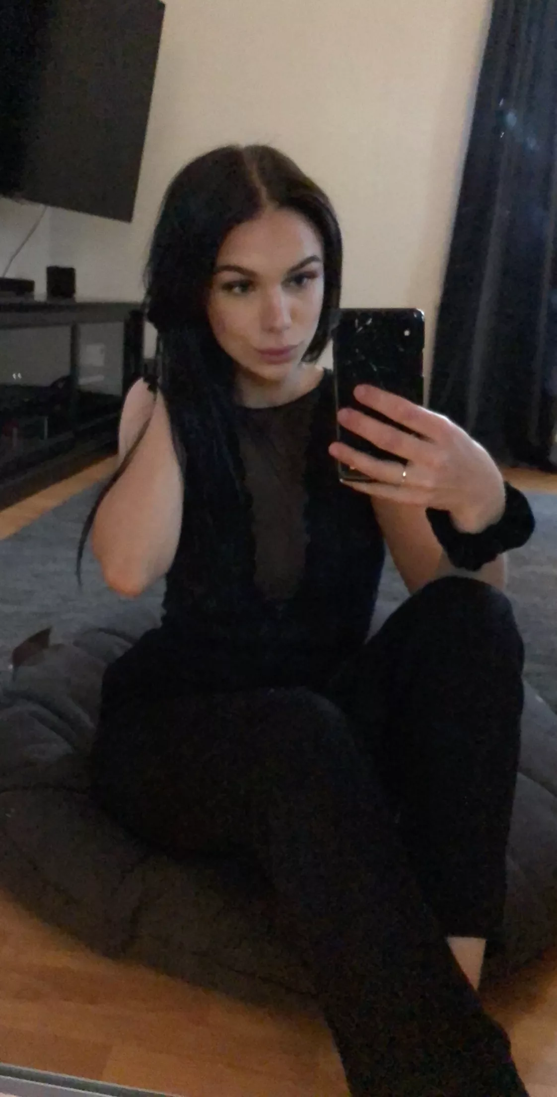 F22 ready to humiliate you;) do you want someone who can dominate you?[domme]
