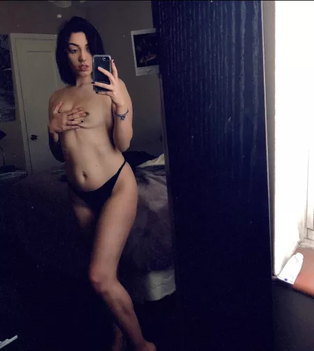 (f23) i am the naked neighbor