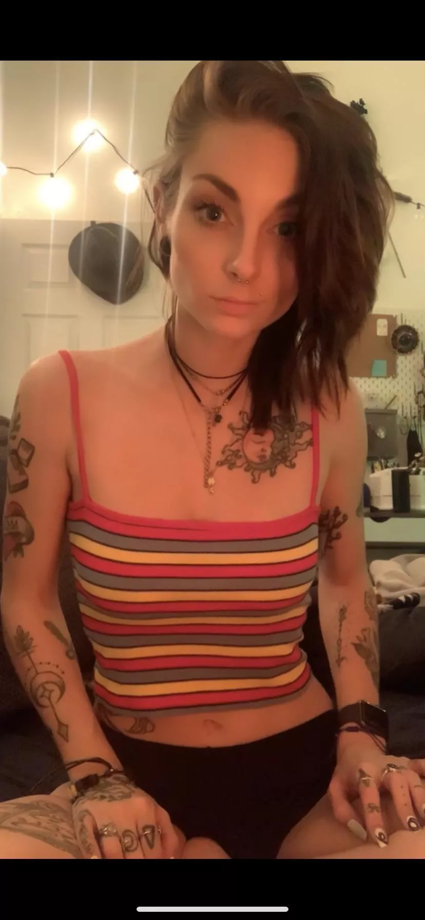 F27 🦓🌈✨crop top