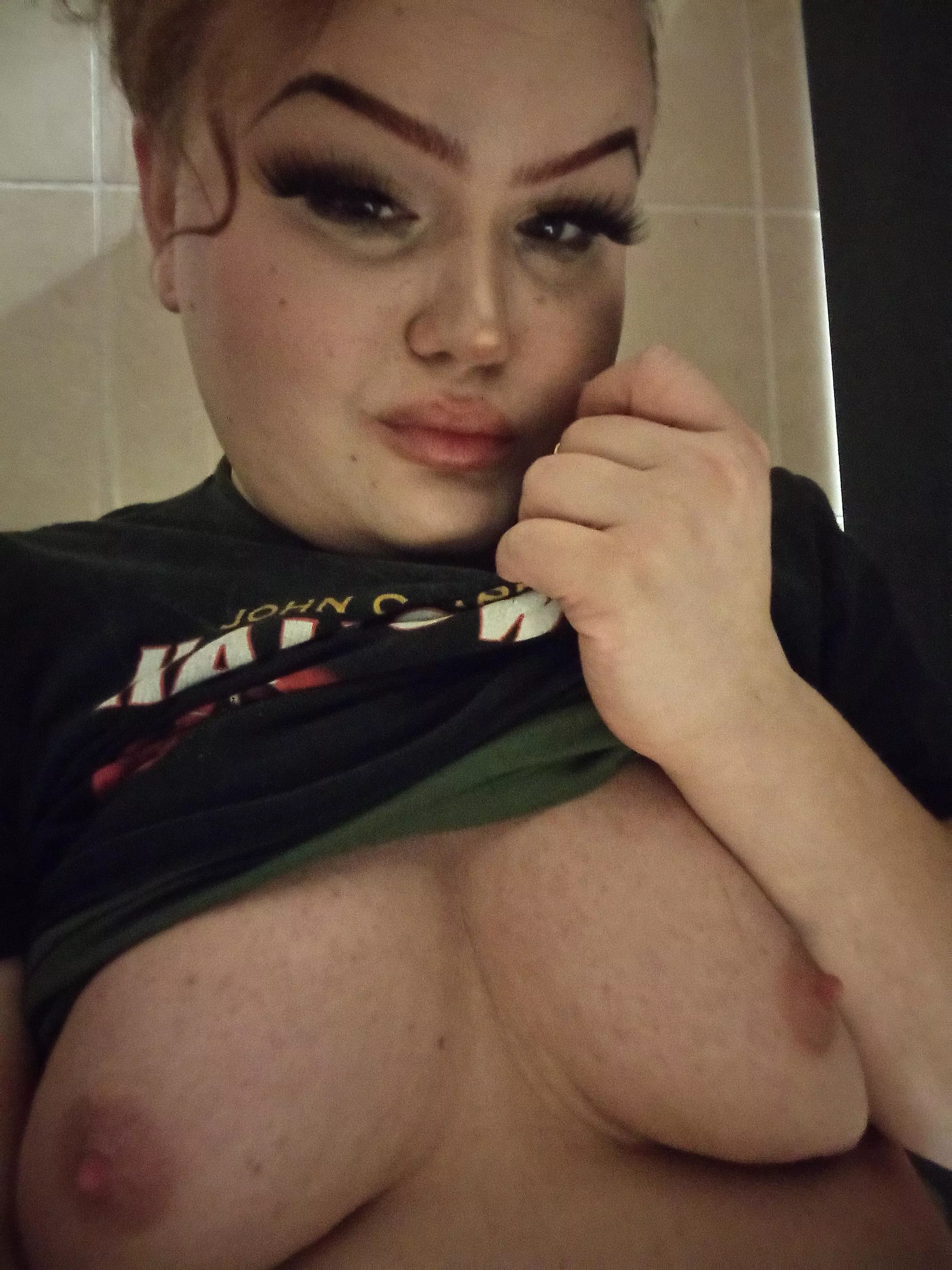 (f28) Merry Christmas ya animals