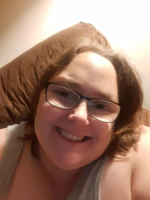 F30 chilling watching tv