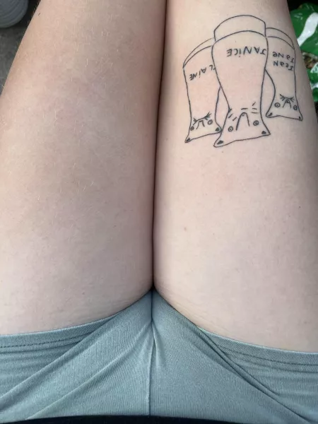 (F)33 🐫 (F)33 🐫