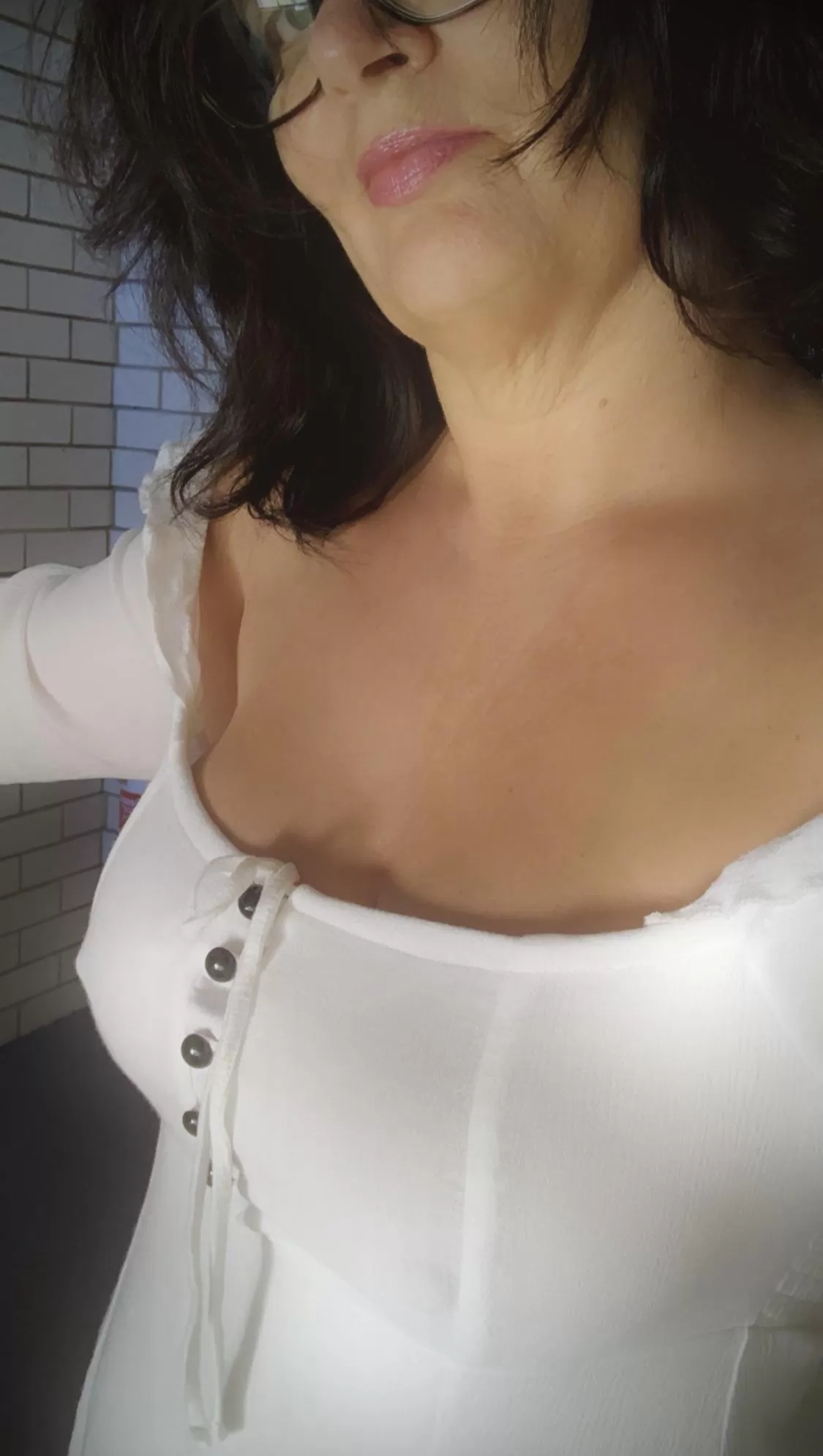 (F)55 ... a no bra day xo (F)55 ... a no bra day xo