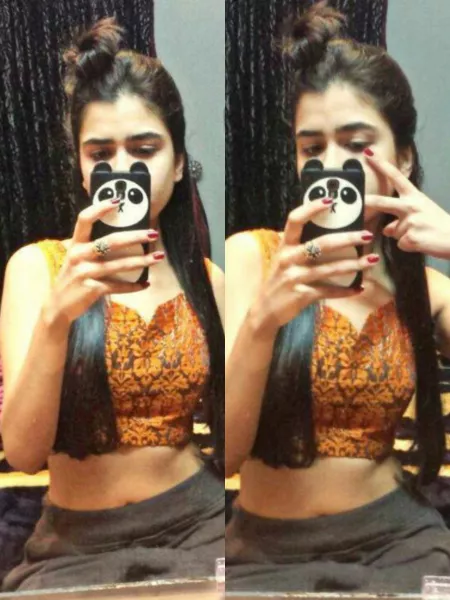 Famous Desi STUDENT Girl Showing Her Big TiTES AND PuSSY Hole?For HeR BoyFrienD DeManD AT First Time ? MuST WATCH ? L!nK iN C??MMENT??