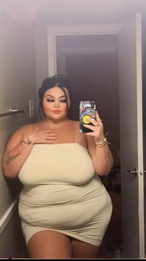 Fat bitches do it better ⛅️