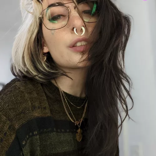 Fav part of my face is my mouth 💭 Fav part of my face is my mouth 💭