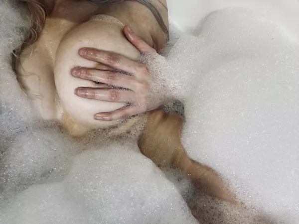 favourite place to play with myself ππ₯΅ favourite place to play with myself ππ₯΅