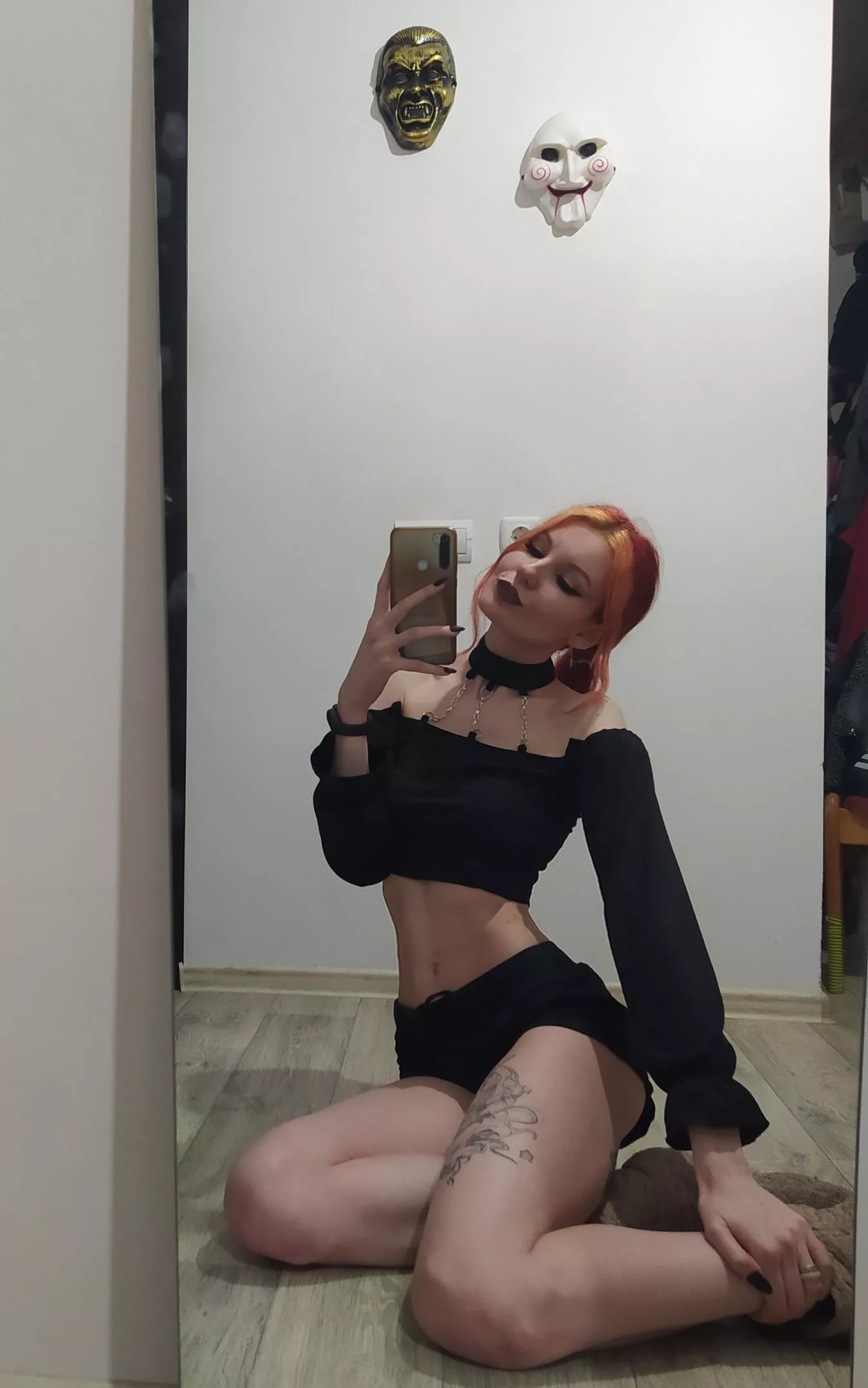 Feel free to compliment 😘😘😘