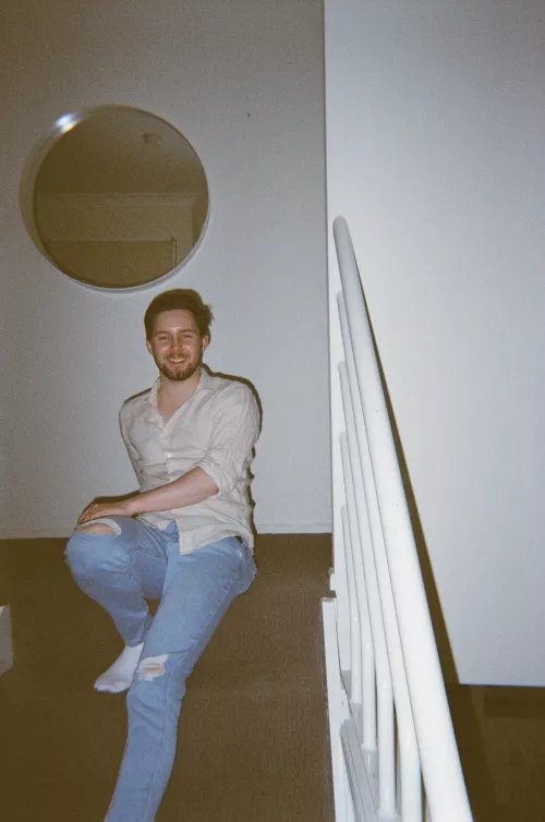 Feel free to say hey 😬 Feel free to say hey 😬